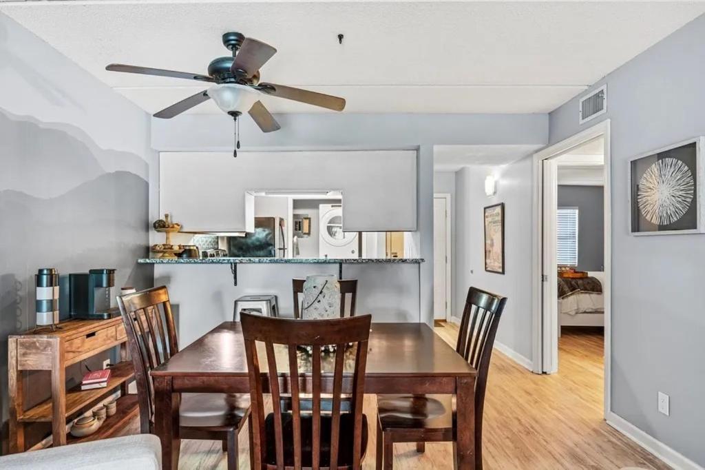Views & Fireplace - Minutes To Gburg And Ober - Condo Gatlinburg Exteriör bild