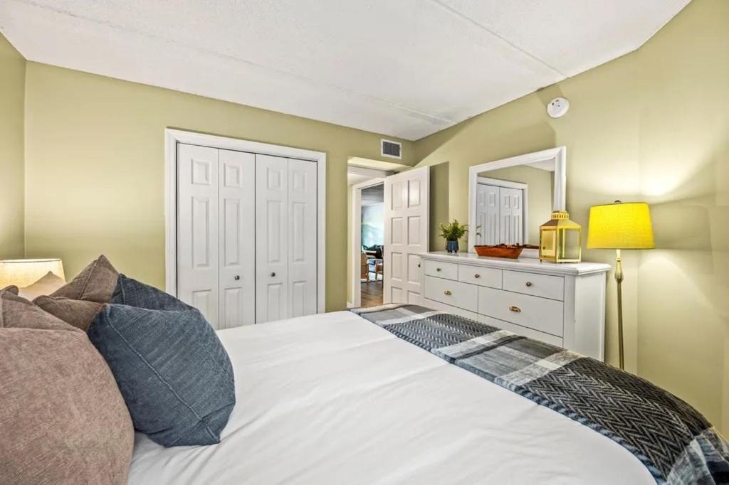 Views & Fireplace - Minutes To Gburg And Ober - Condo Gatlinburg Exteriör bild